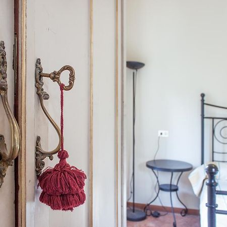 Casa La Viola Blu Bed & Breakfast Cernobbio Phòng bức ảnh