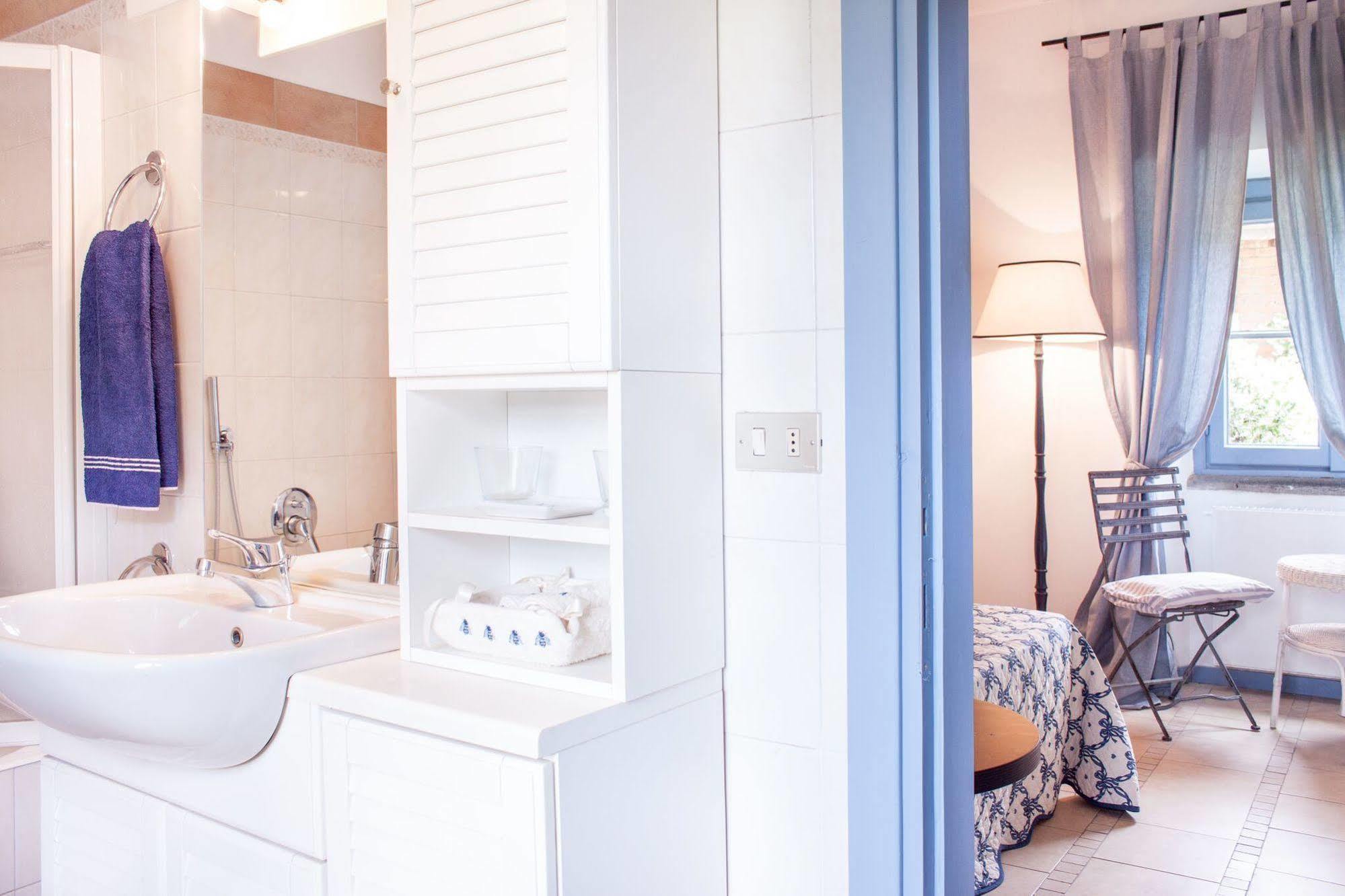 Casa La Viola Blu Bed & Breakfast Cernobbio Ngoại thất bức ảnh