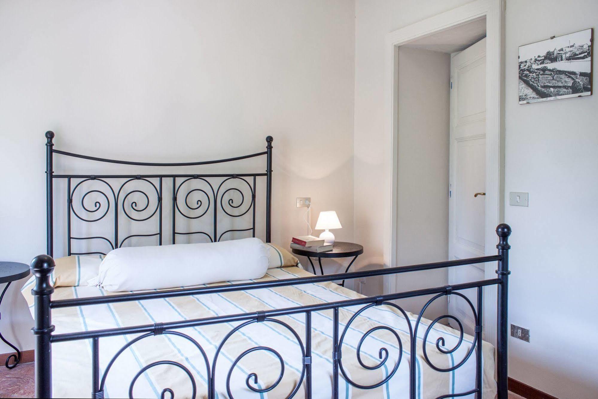 Casa La Viola Blu Bed & Breakfast Cernobbio Ngoại thất bức ảnh